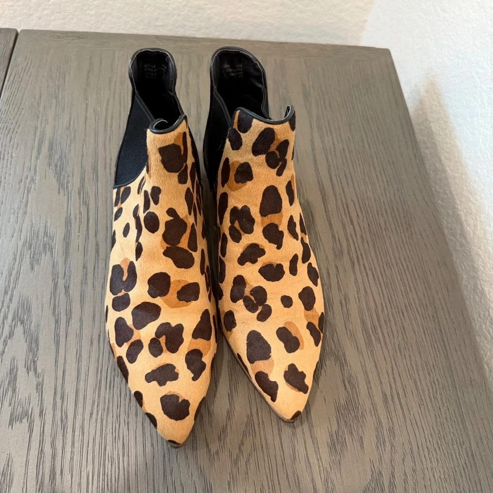 Cole Haan Grand.OS Leopard Calf Hair Chelsea Boots Pointed Toe Ankle Booties 7.5